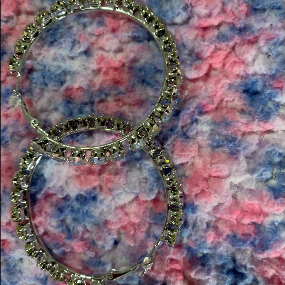 Diamond Hoops - Picture 5 of 5